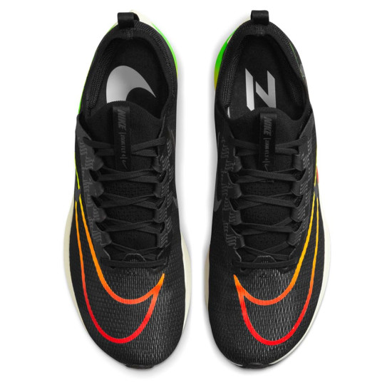 Nike Zoom Fly 4